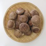 冷凍熟成椎茸（２Lサイズ：７cm～８cm）