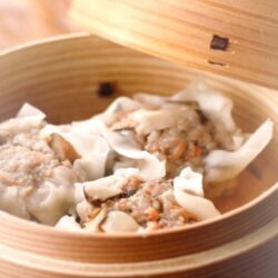 台湾風焼売 〜椎茸と海老と鶏の小龍包〜 台湾風焼売 〜椎茸と海老と鶏の小龍包〜